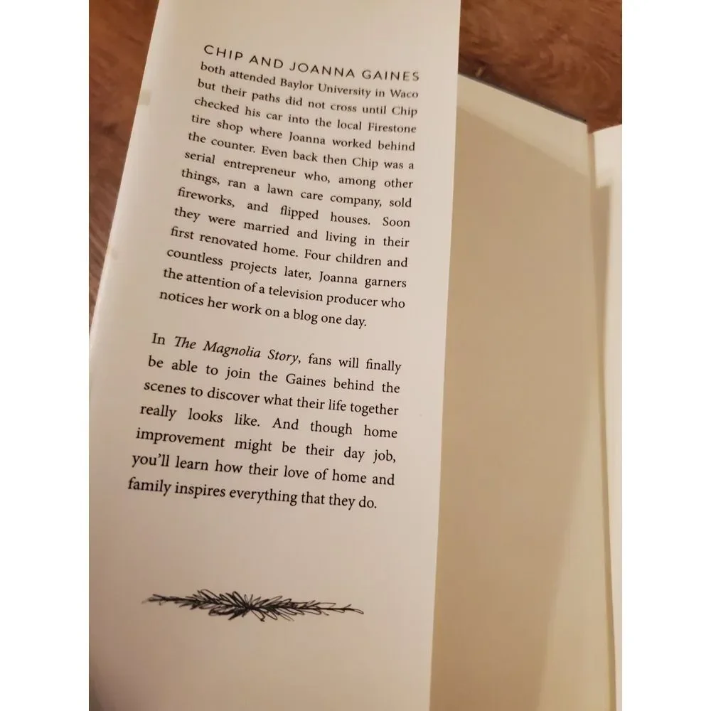 The Magnolia Story by Chip & Joanna Gaines‎ Hardcover